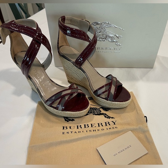 Burberry Shoes - Burberry | Nova Check Espadrilles | 37 | Burgundy